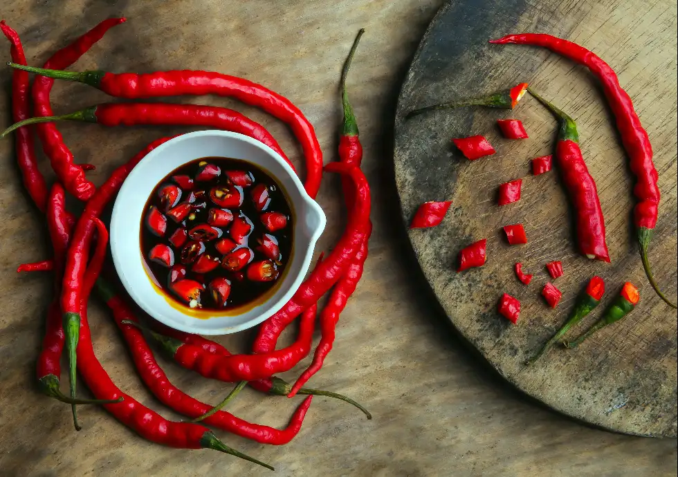 Red Chilli Benefits And Side Effects - Health Care Tips